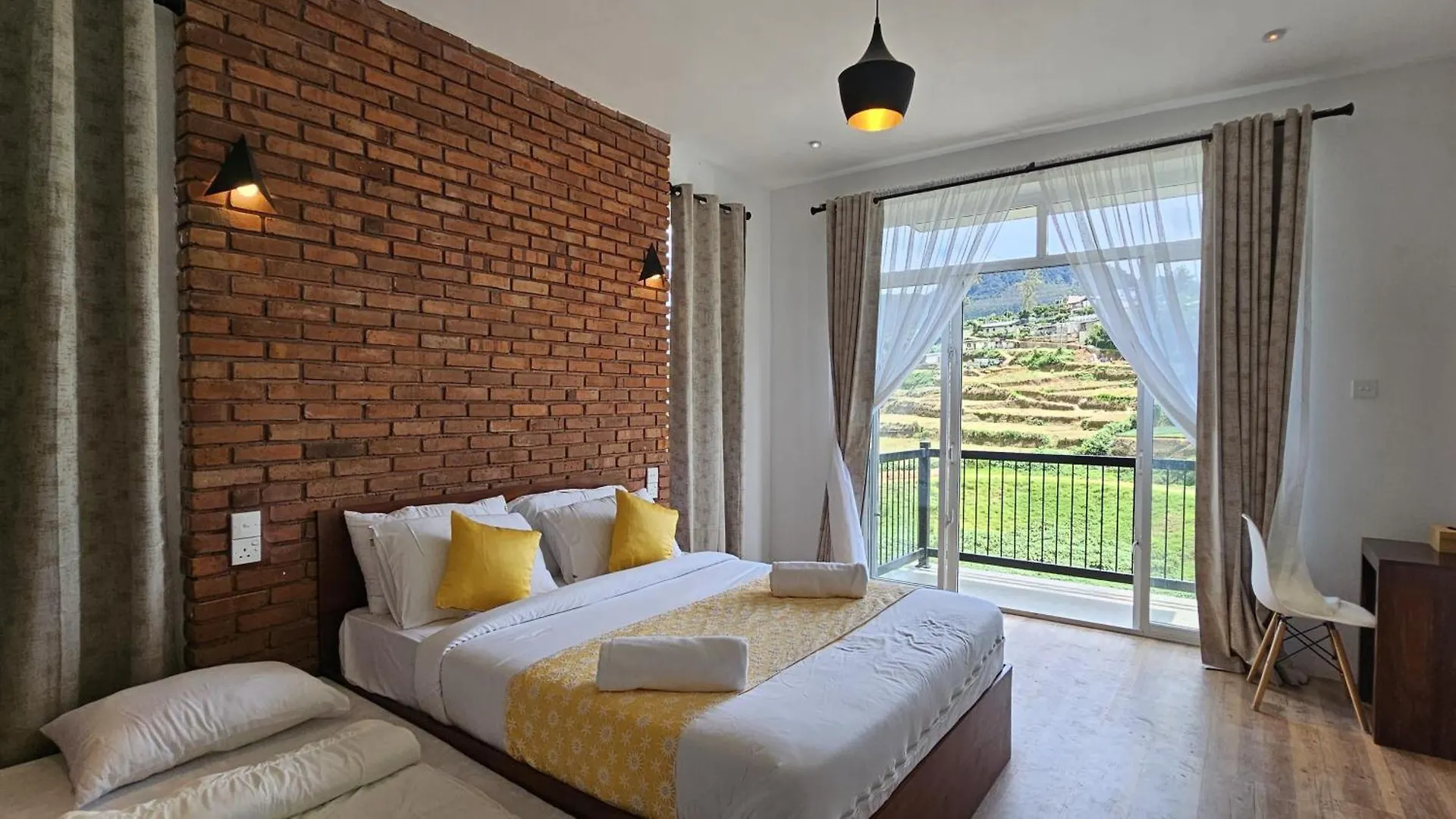 Fourth Milestone Hotel Nuwara Eliya 0*,  Sri Lanka