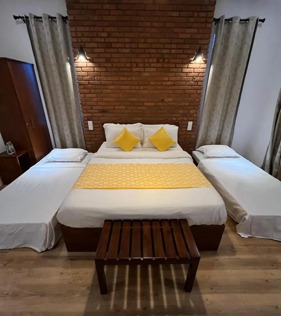 Guest house Fourth Milestone Hotel Nuwara Eliya Sri Lanka